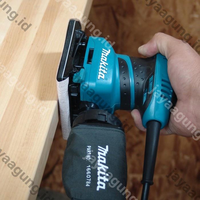 Gambar SANDER MAKITA BO 4556 ke-2
