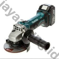 C.LESS ANGLE GRINDER MAKITA DGA 404 Z